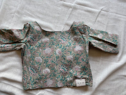 GREY STRECHABLE BLOUSE