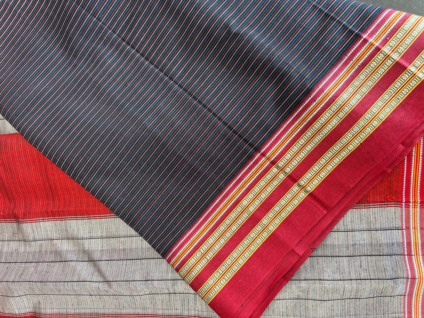 WHITE HANDLOOM ILKAL SAREE