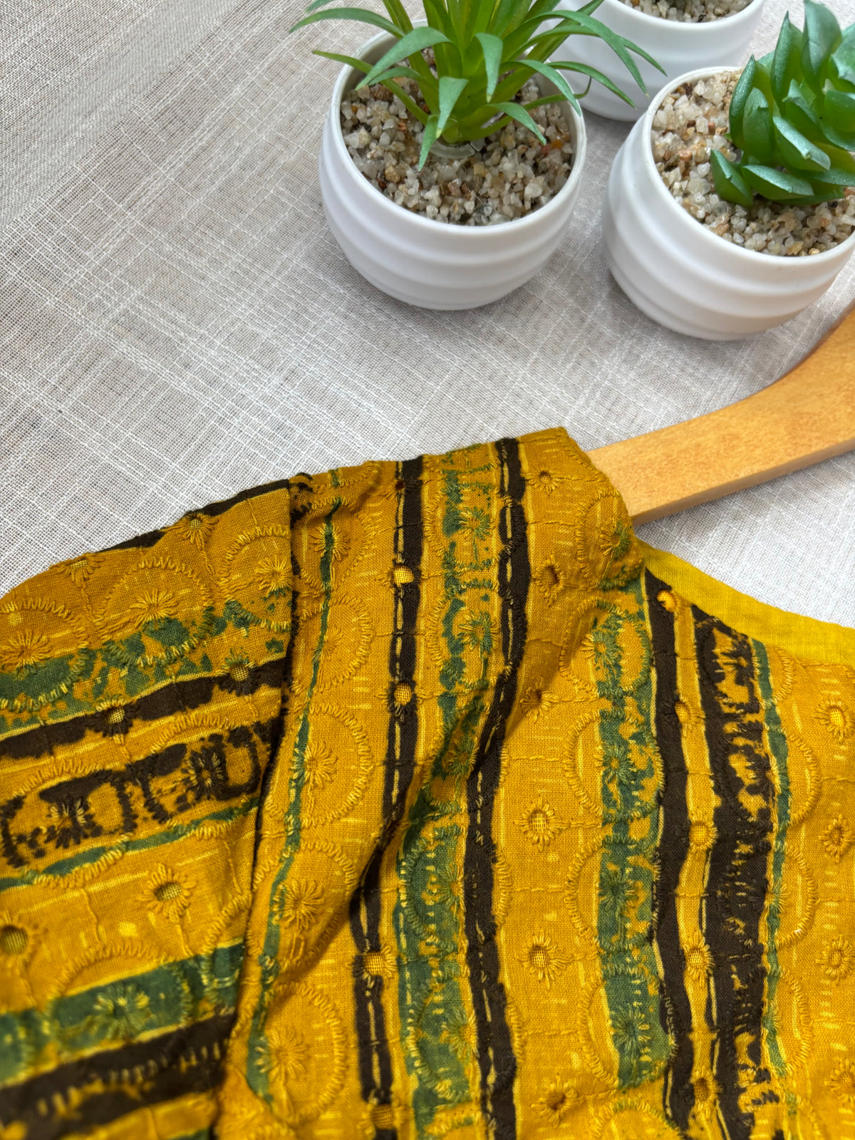 YELLOW HAKOBA BLOUSE