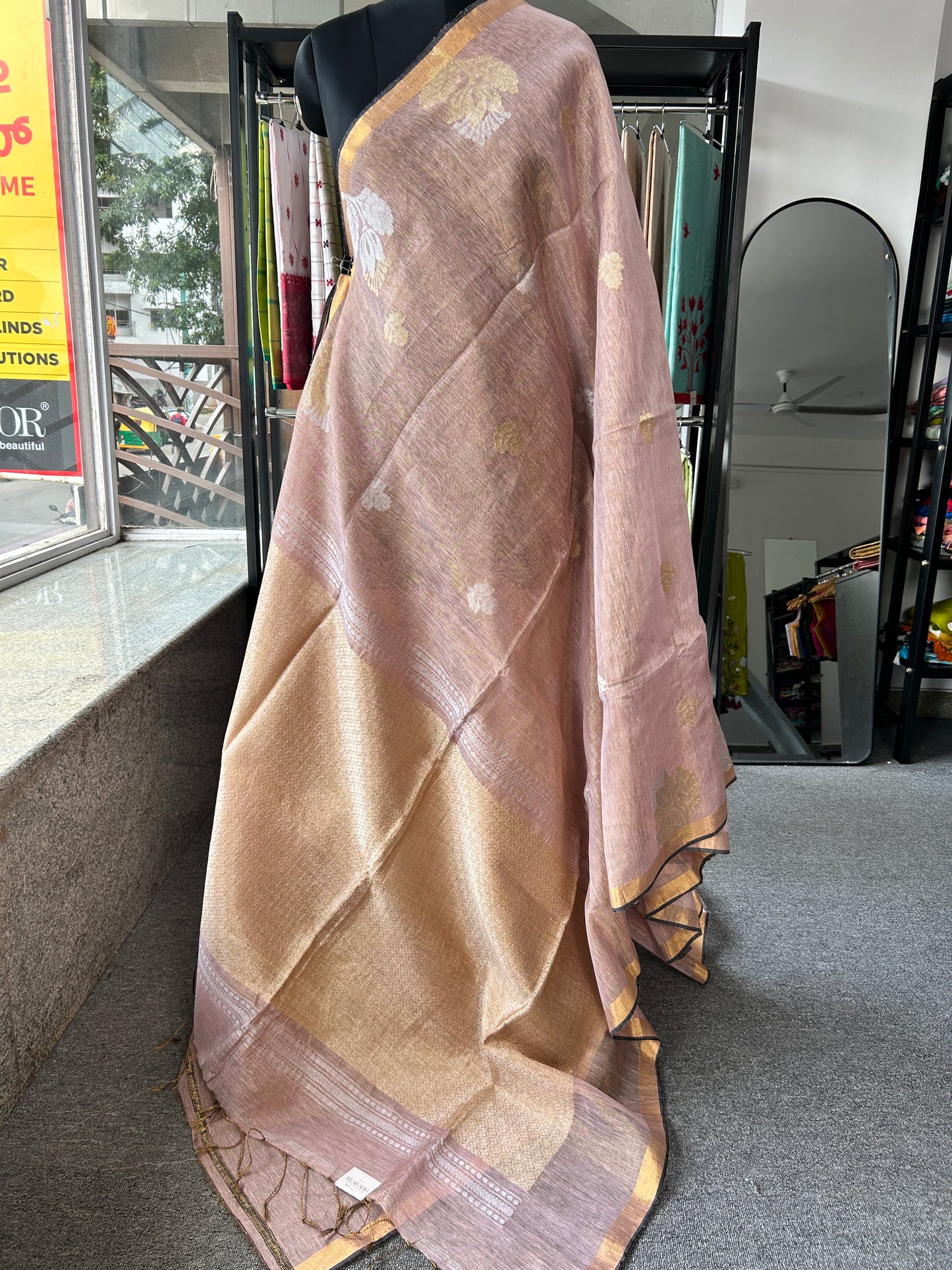 PINK TISSUE JAMDANI