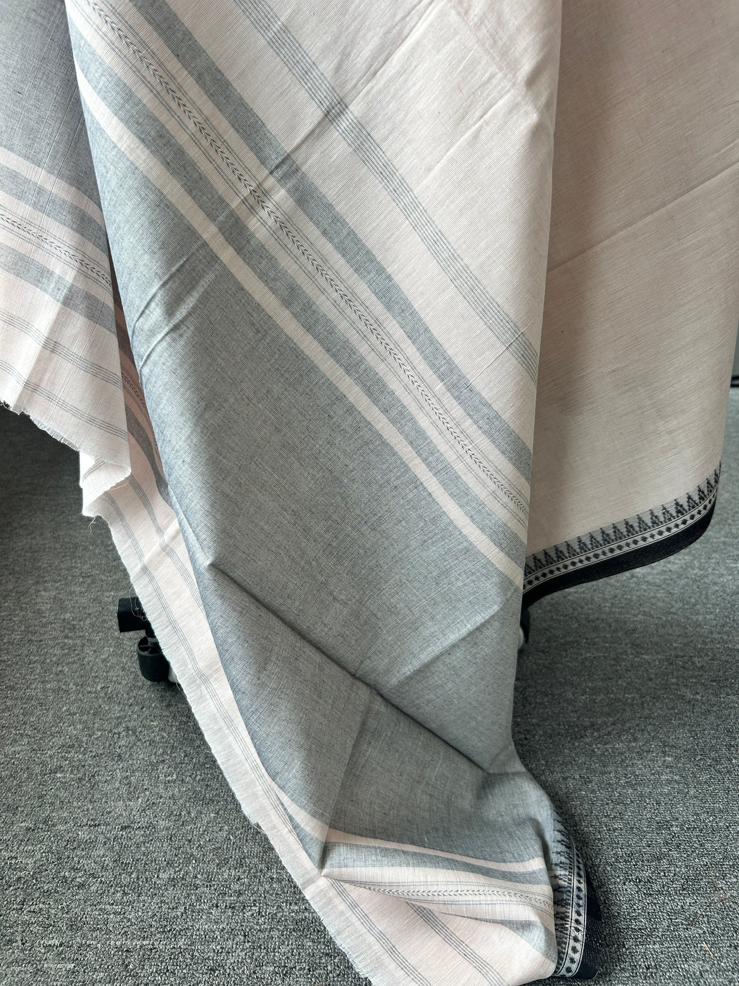 BIEGE DHANIAKHALI SAREE