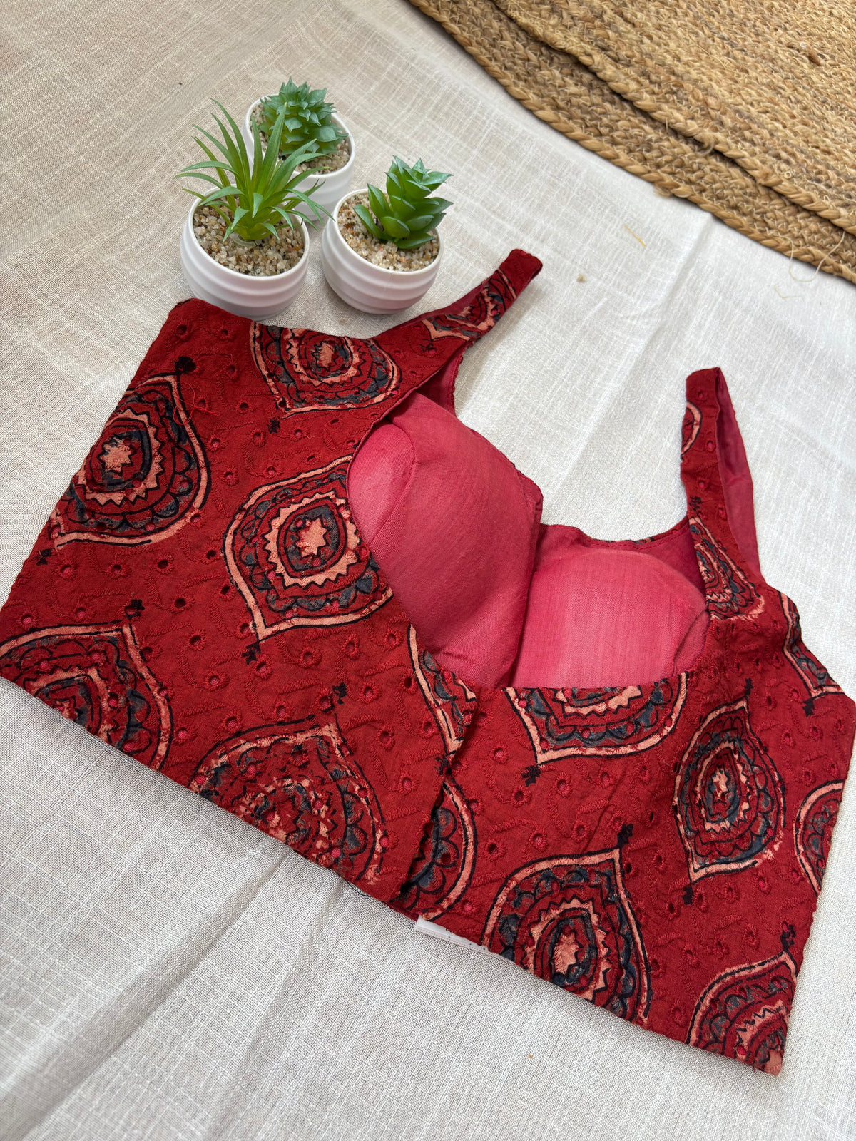 MAROON HAKOBA BLOUSE