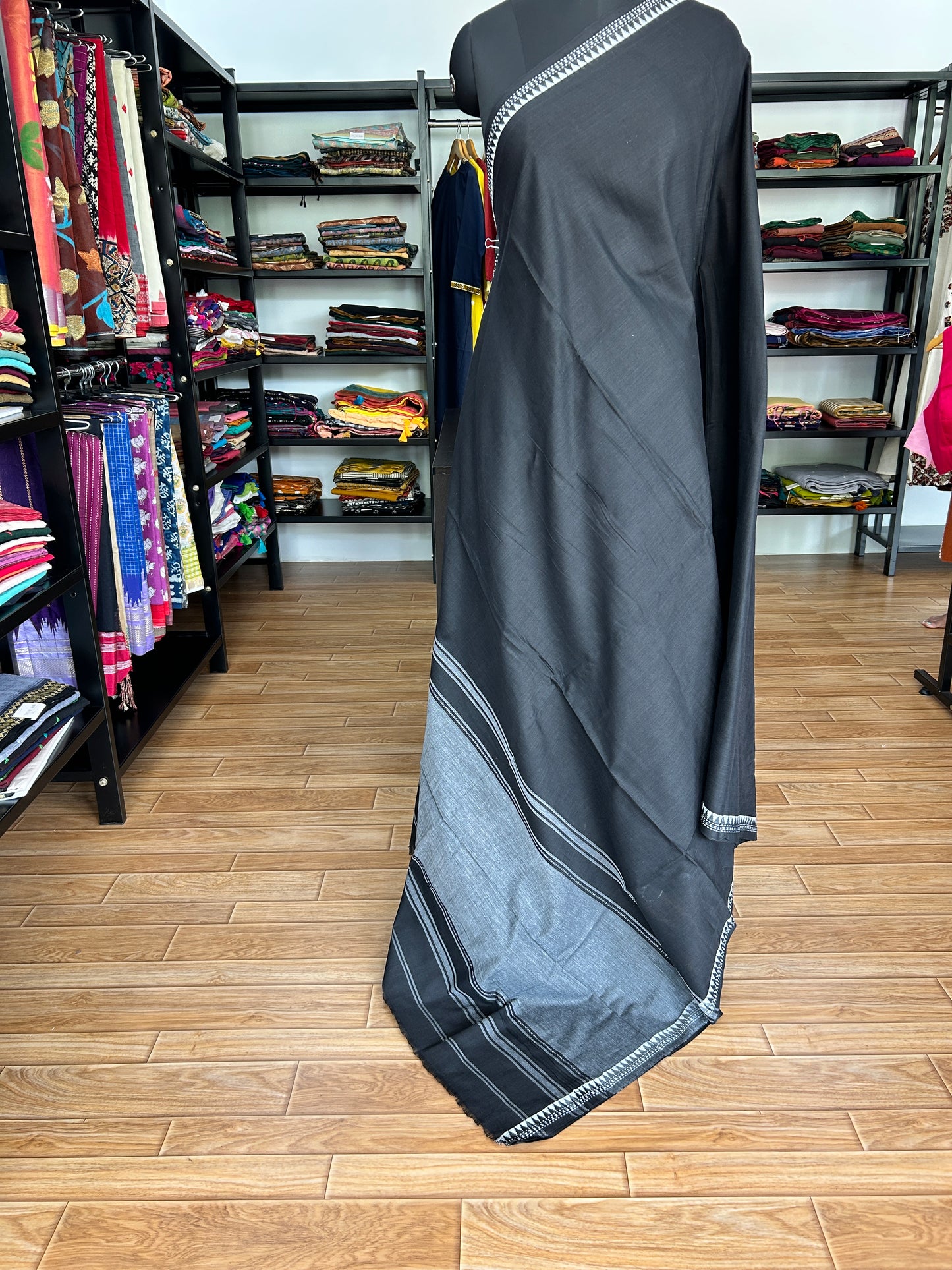 BLACK DHANIAKHALI SAREE