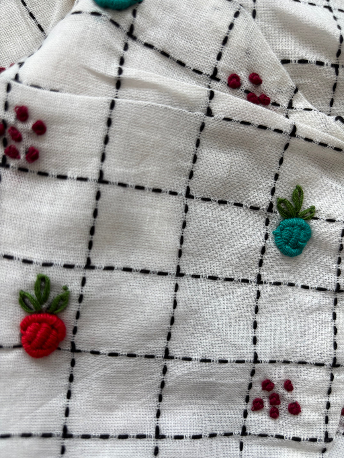 WHITE EMBROIDERED  BLOUSE