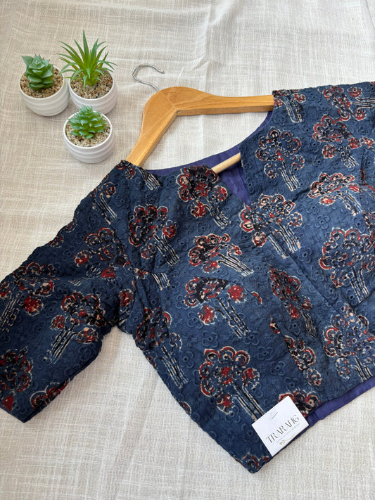 NAVY BLUE HAKOBA BLOUSE