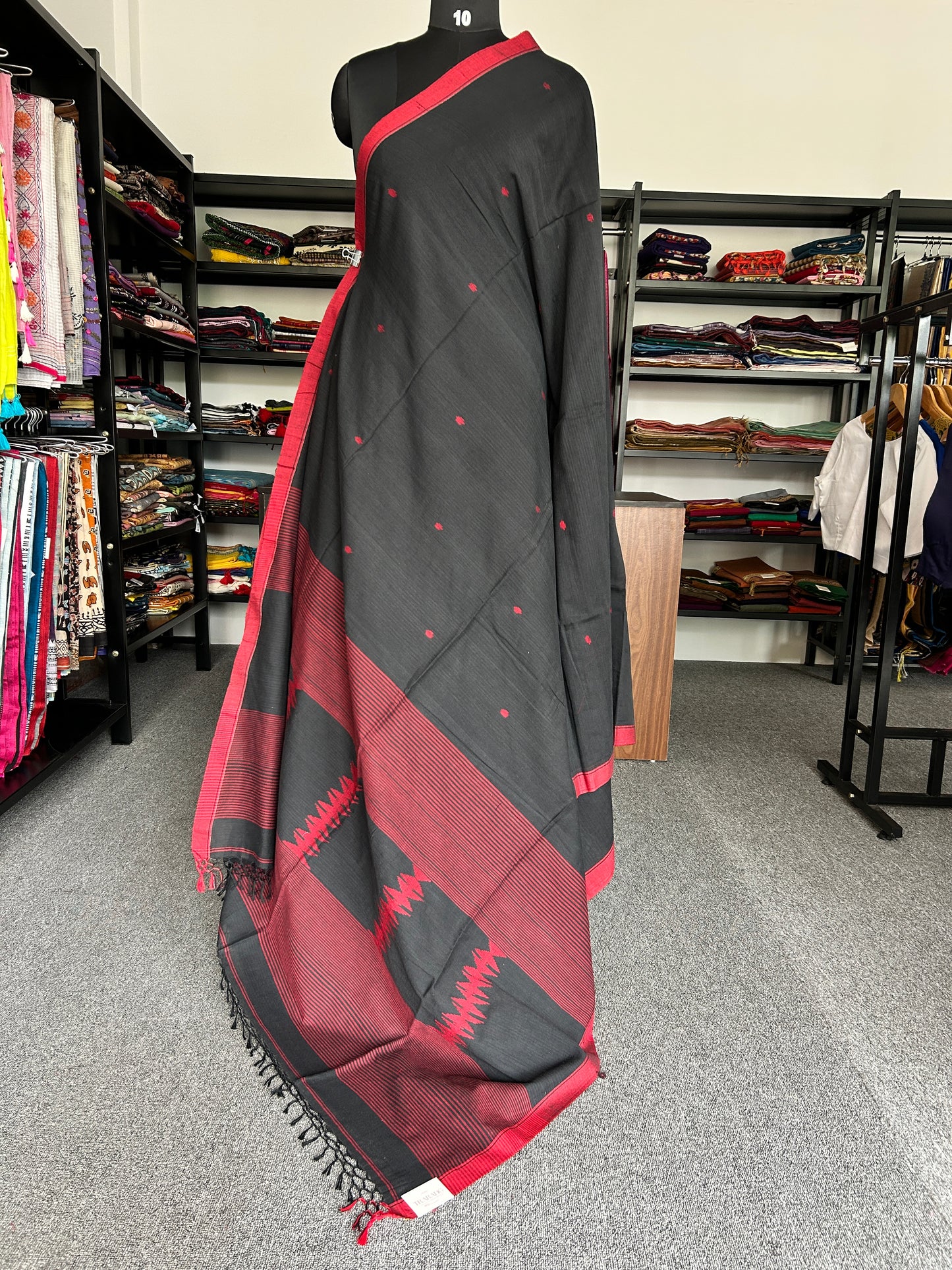 BLACK BHUJODI JAMDANI