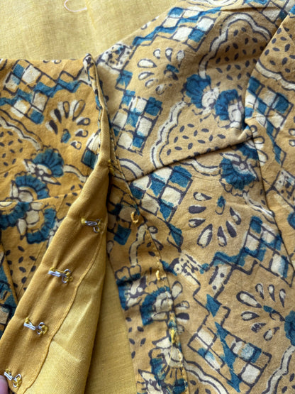 YELLOW STRECHABLE BLOUSE