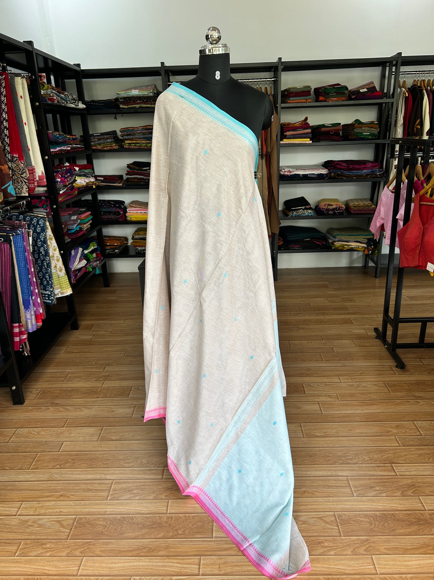 WHITE DHANIAKHALI SAREE