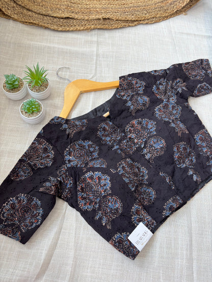 BLACK HAKOBA BLOUSE