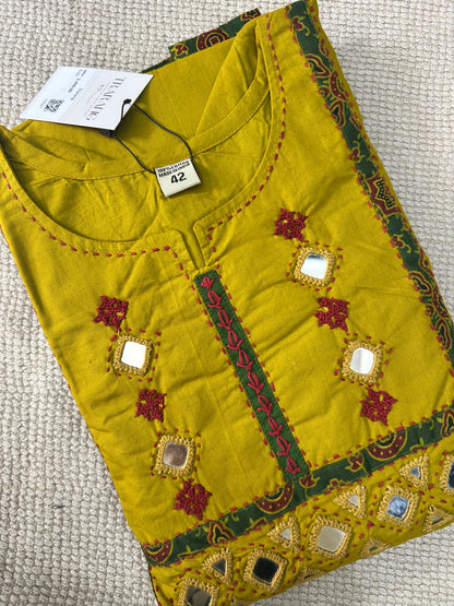 YELLOW COTTON SUIT