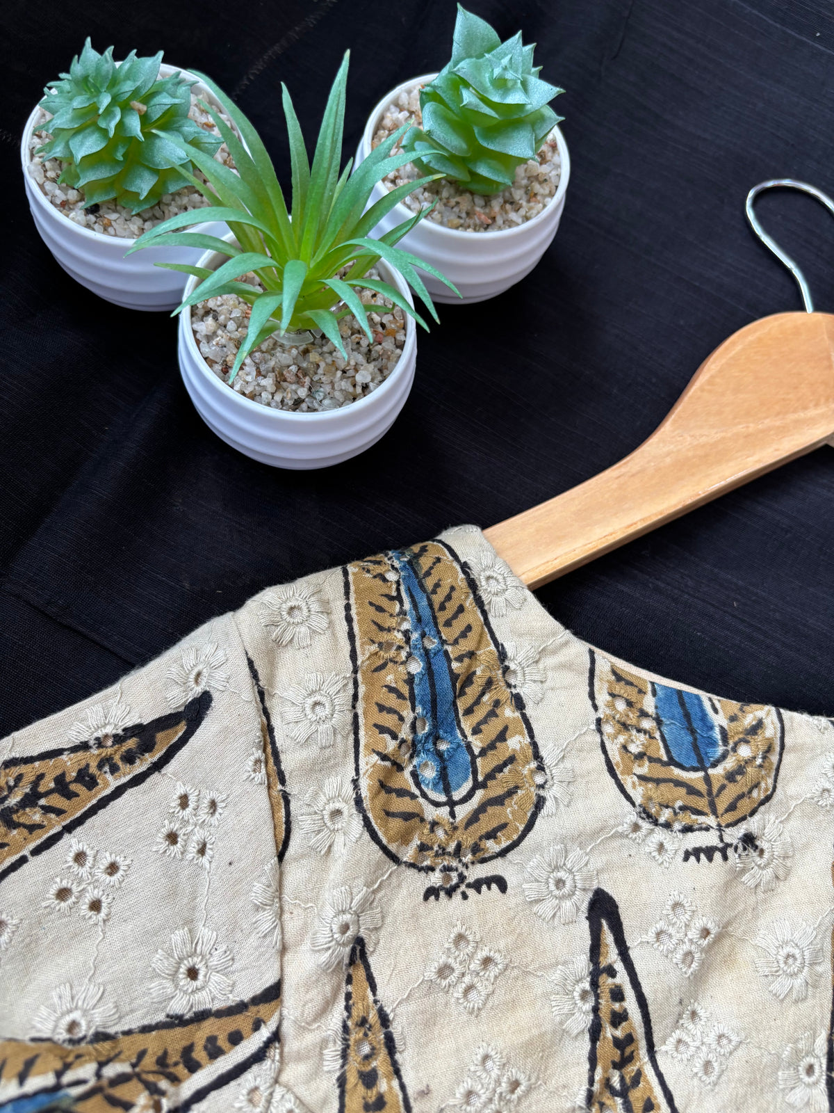 OFF WHITE HAKOBA BLOUSE