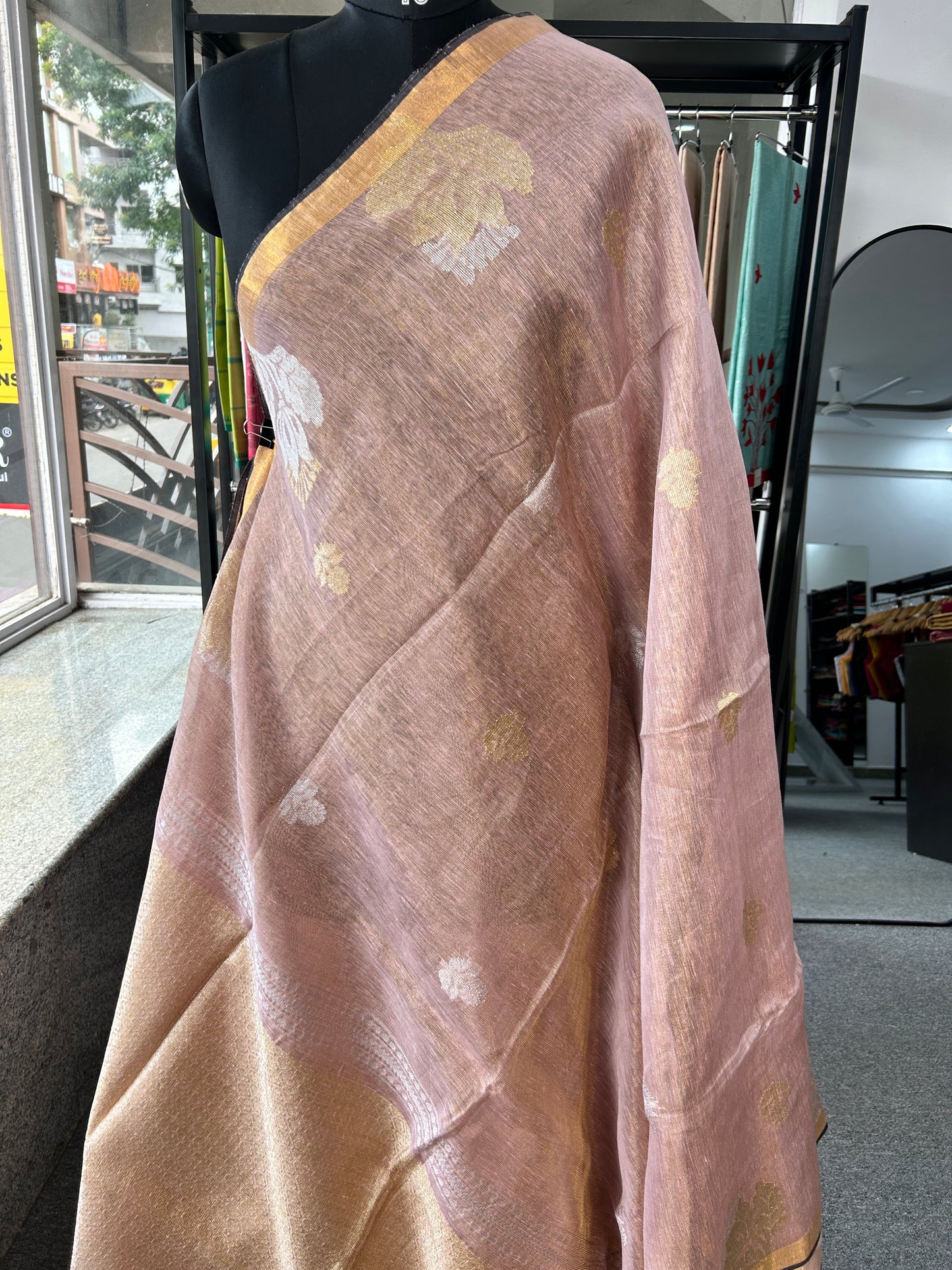 PINK TISSUE JAMDANI