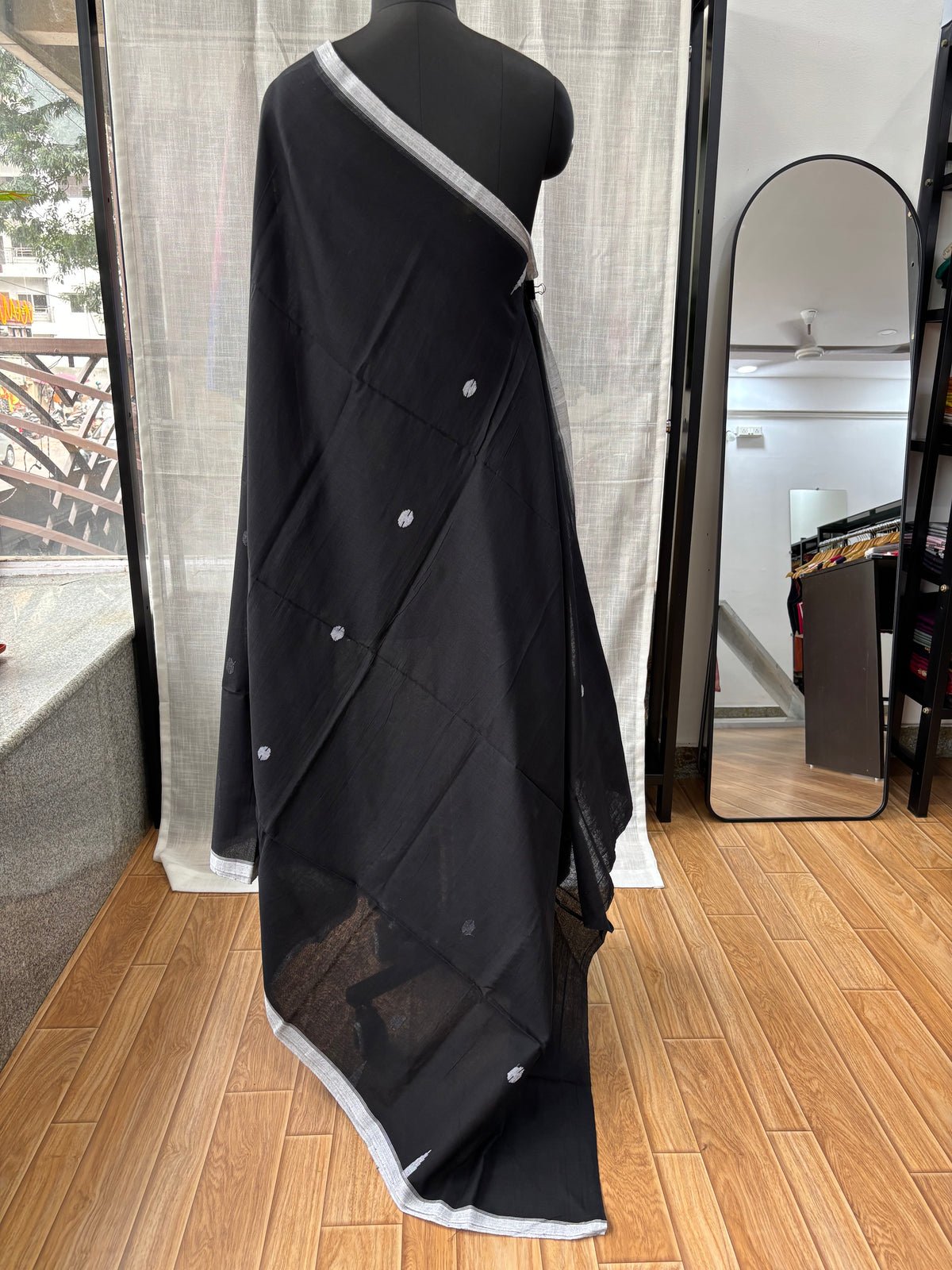 BLACK JAMDANI SAREE
