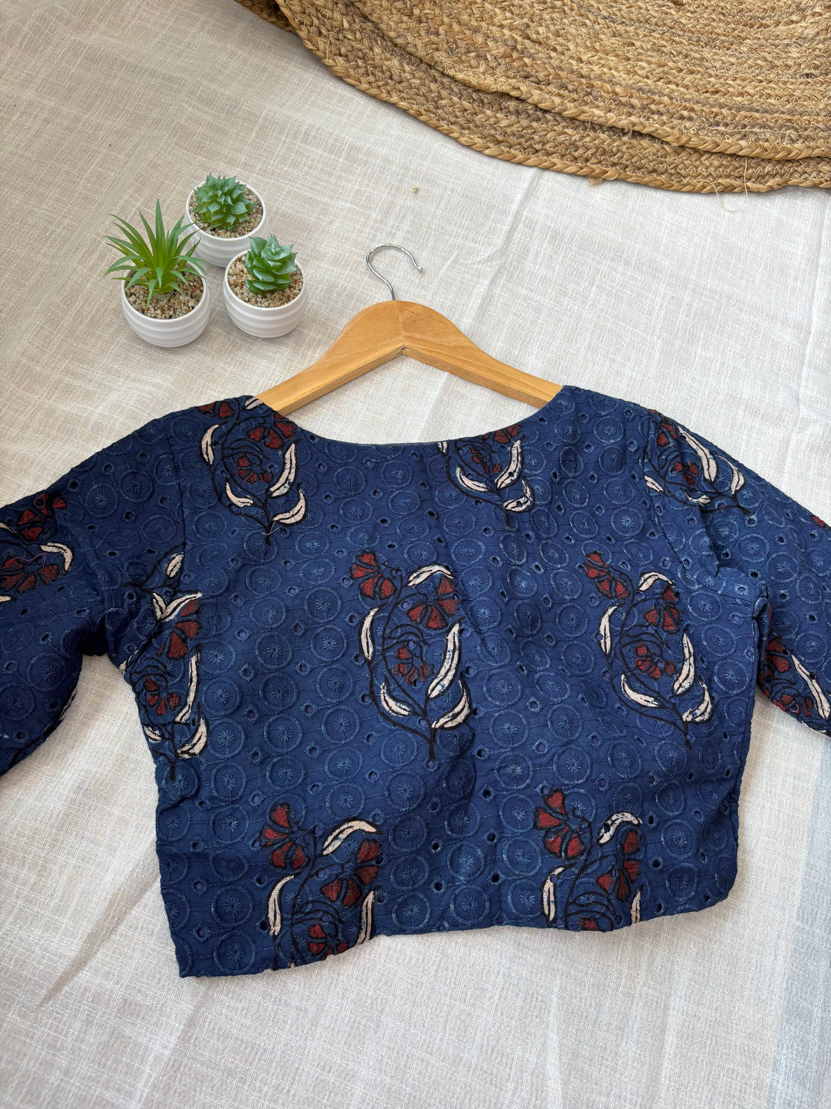 NAVY BLUE HAKOBA BLOUSE