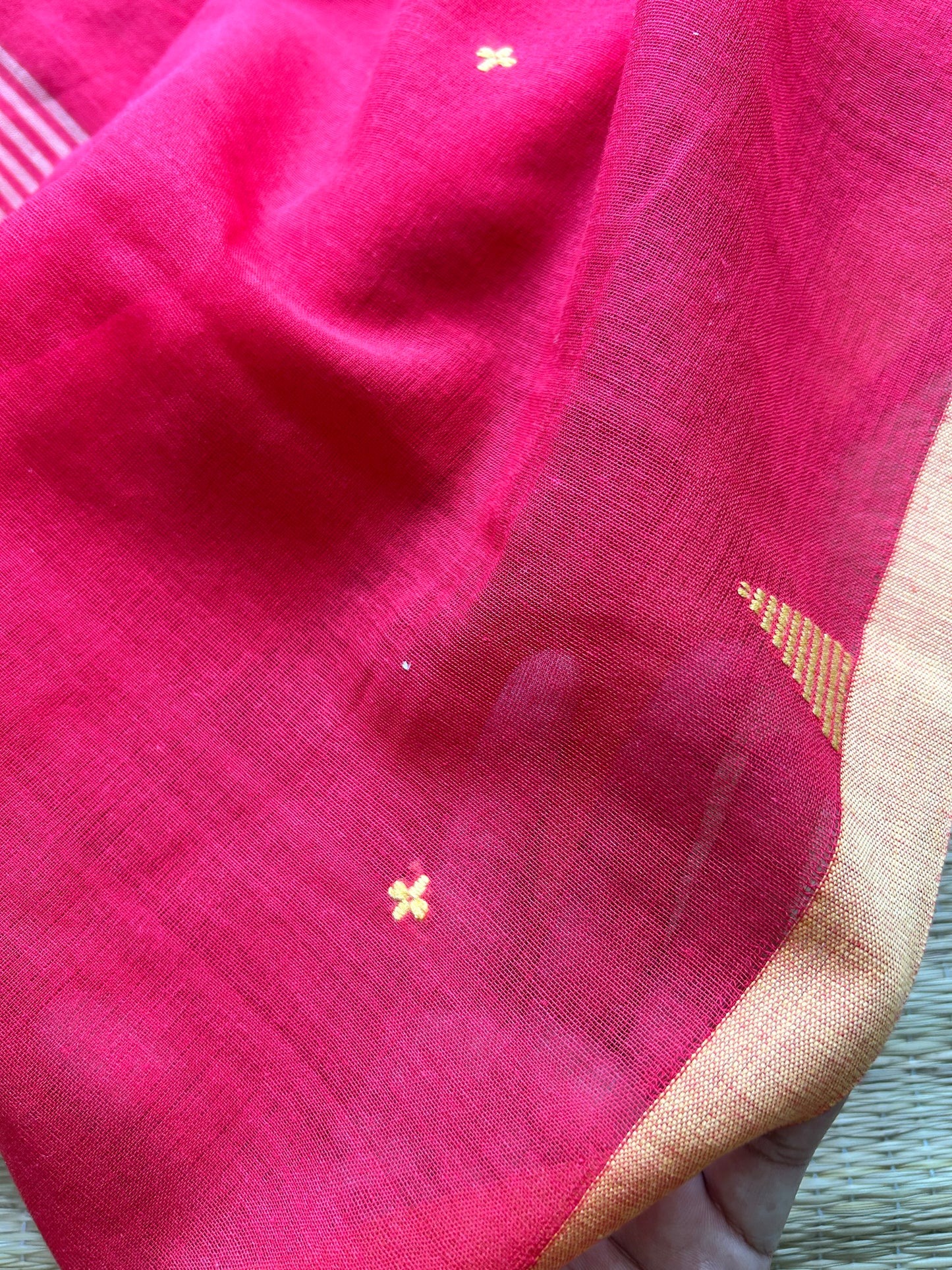 RED MUL JAMDANI SAREE