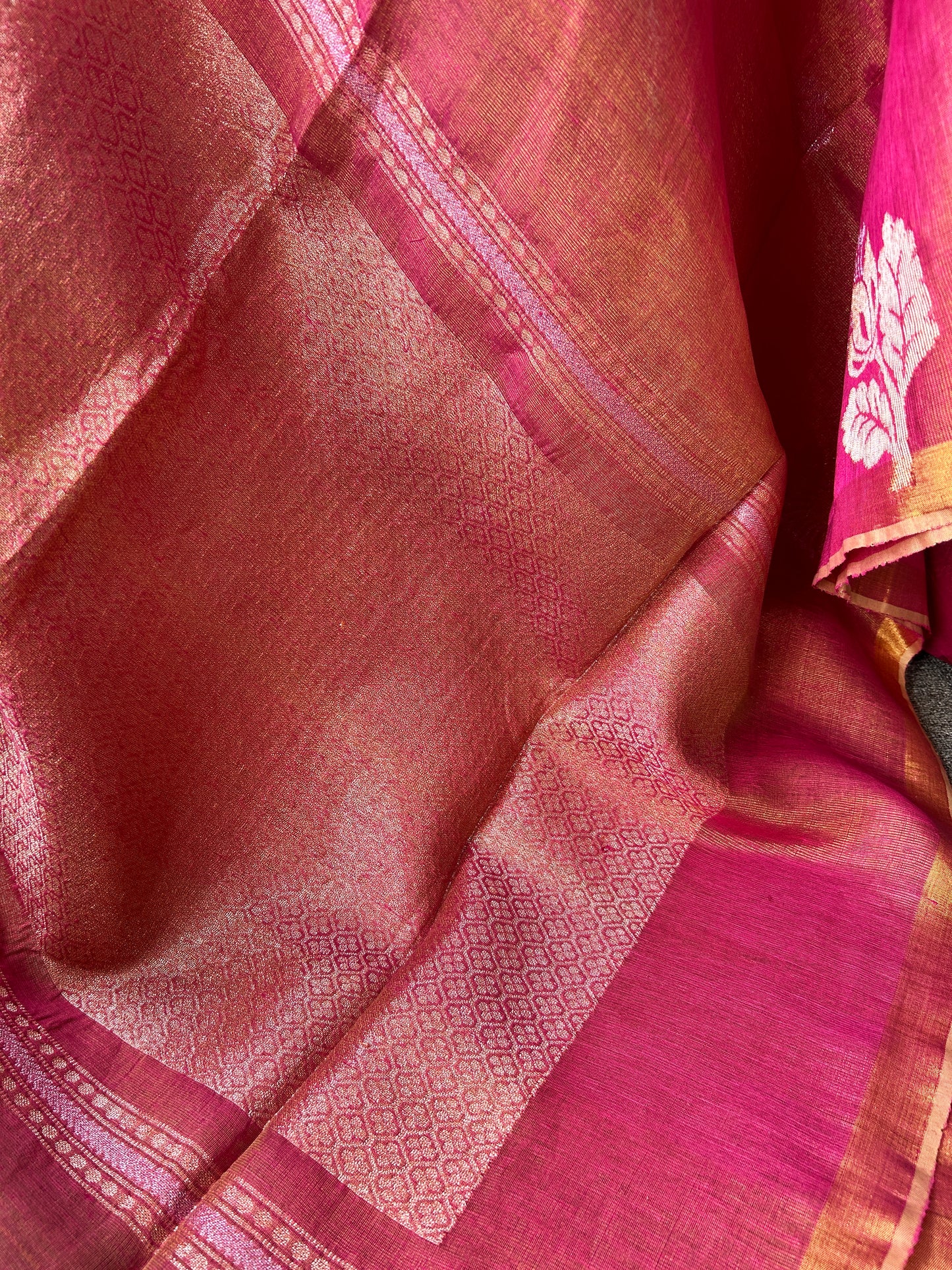 PINK TISSUE JAMDANI