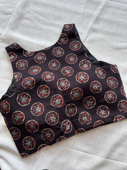 BLACK COTTON BLOUSE