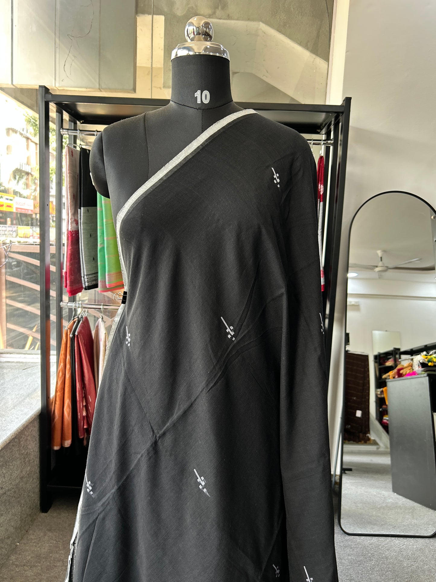 BLACK JAMDANI
