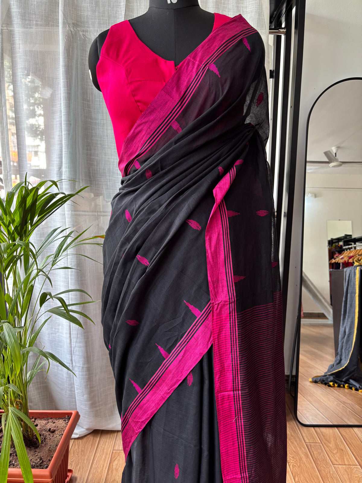 BLACK JAMDANI SAREE