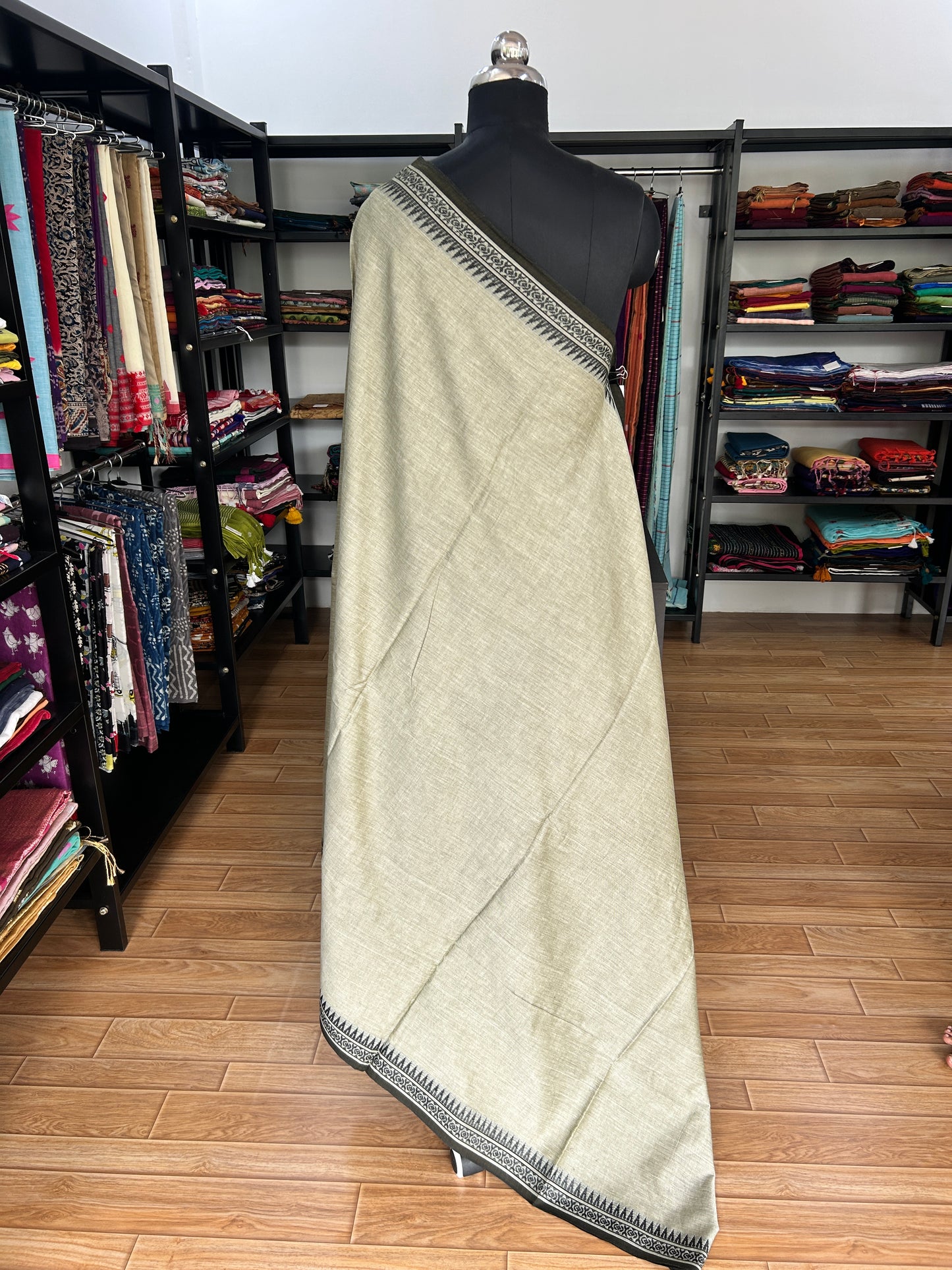 GREY DHANIAKHALI SAREE