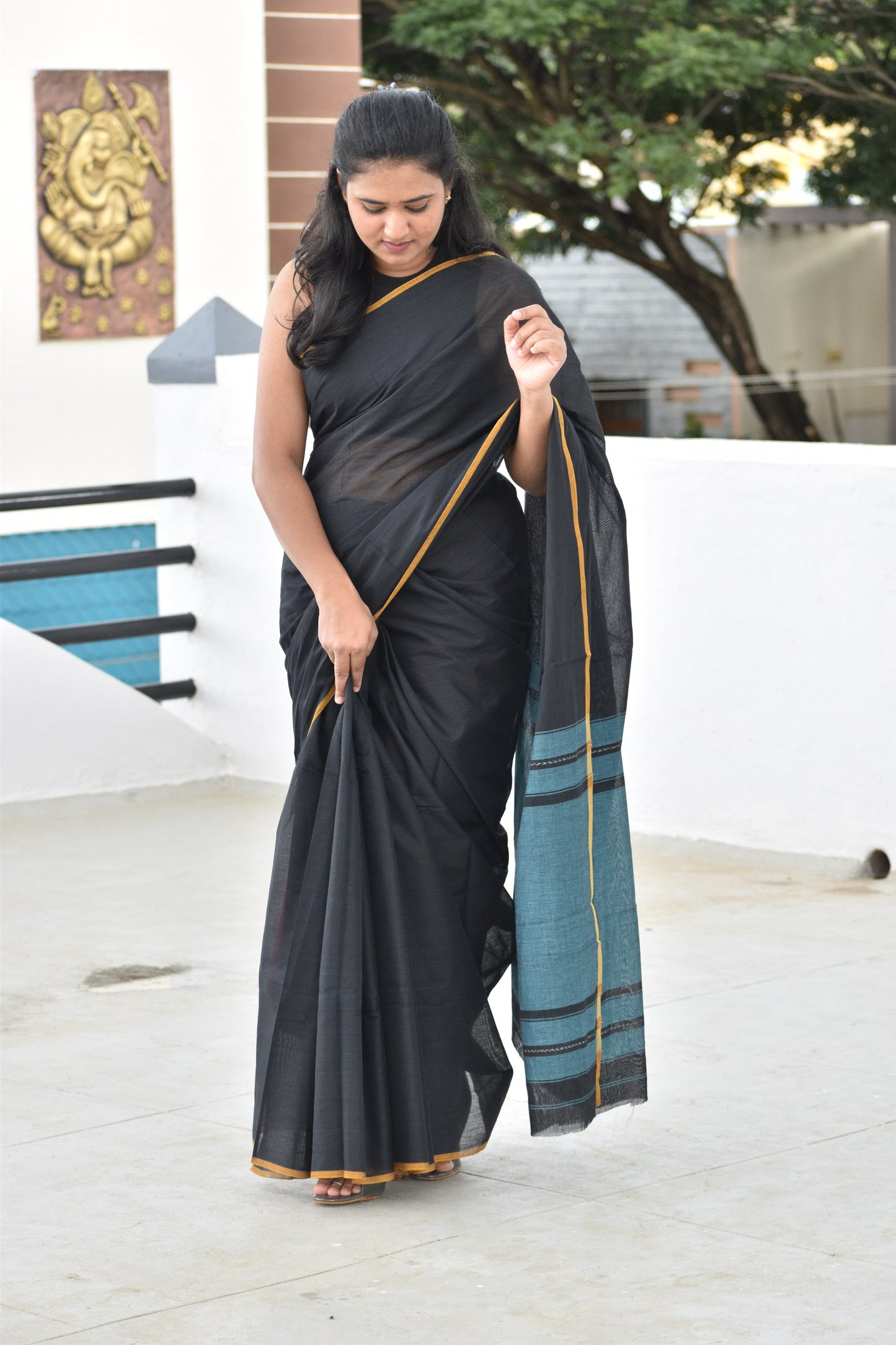 BLACK DHANIAKHALI SAREE