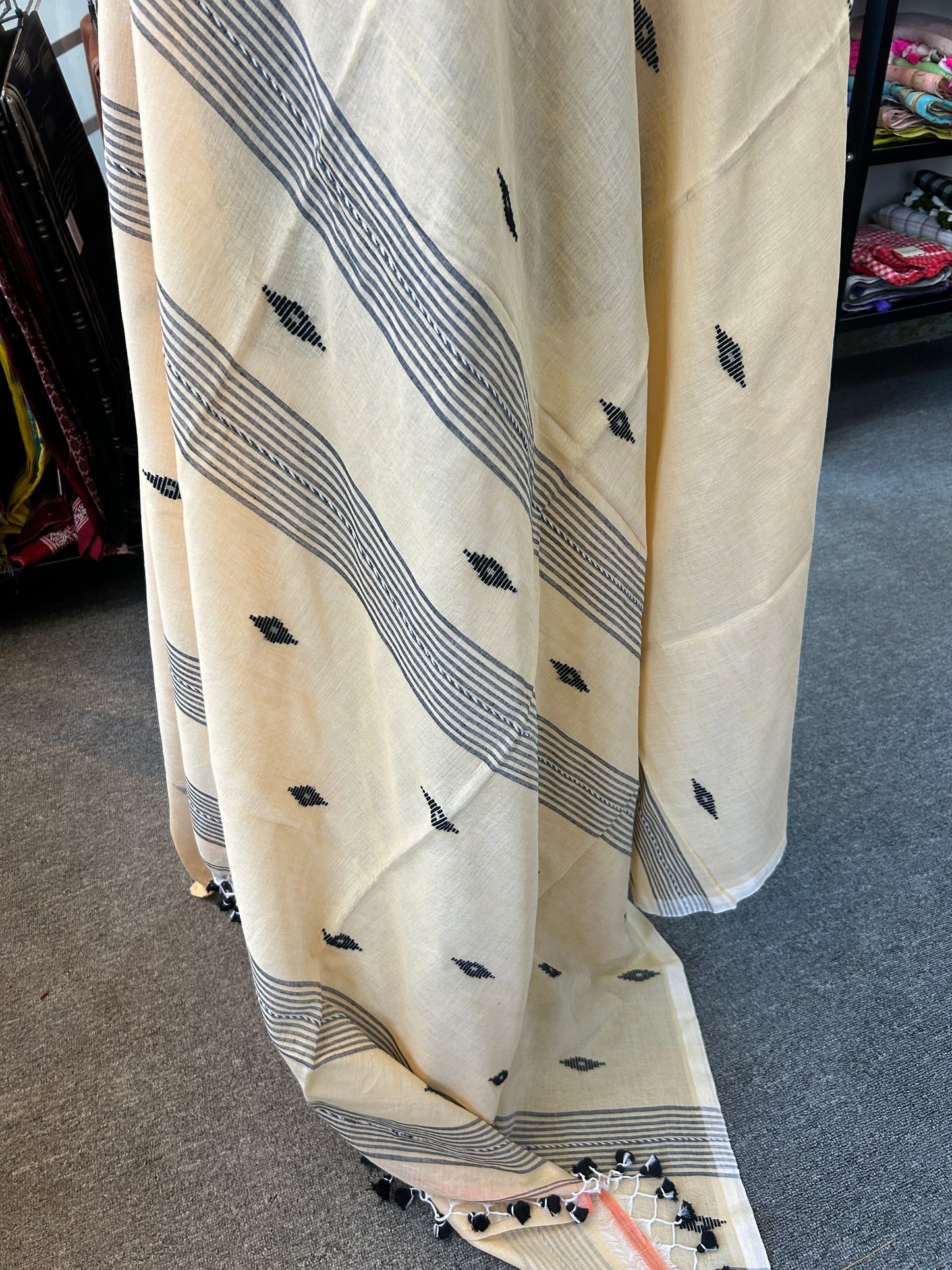 BIEGE MUL JAMDANI SAREE