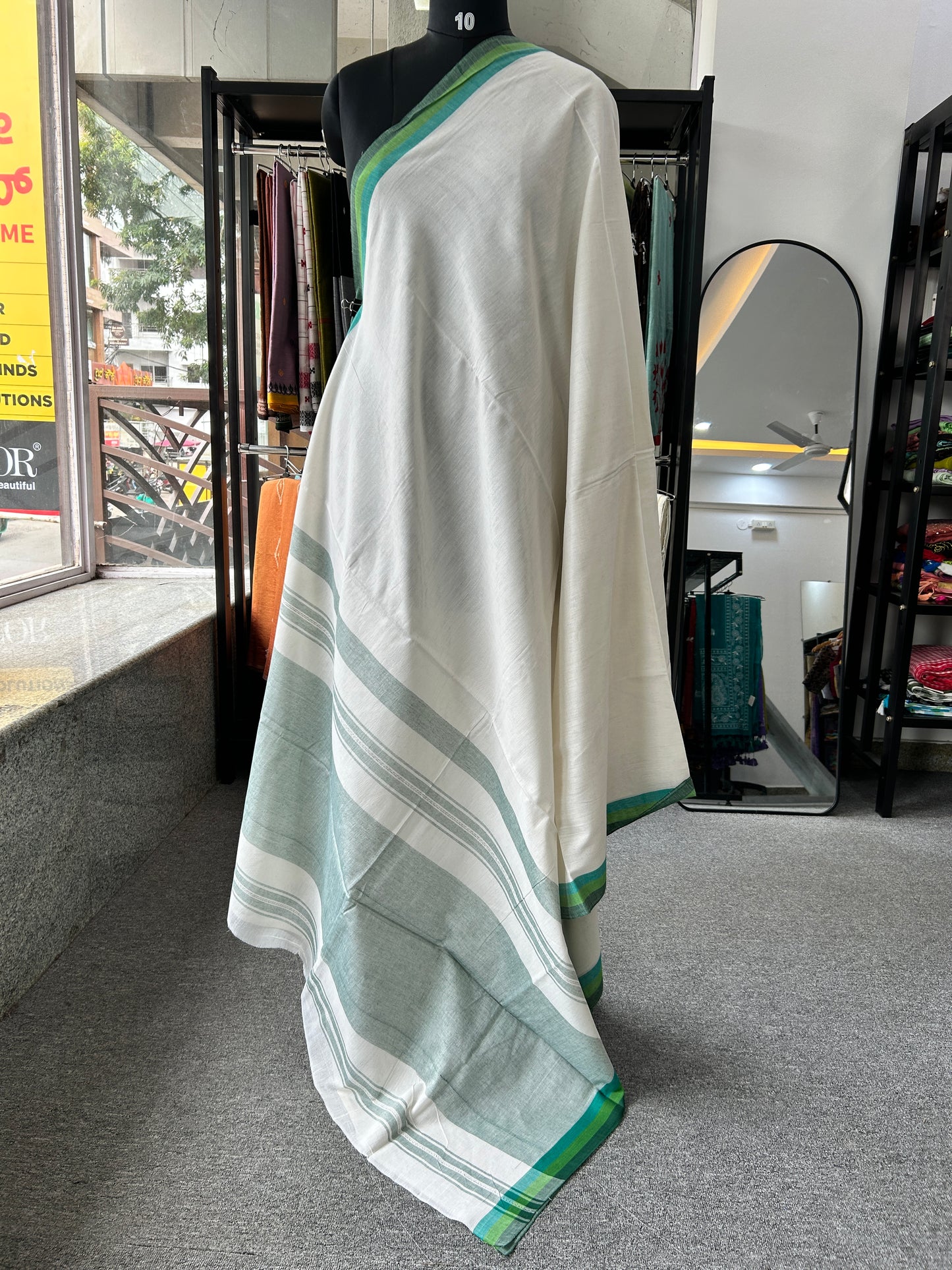 WHITE DHANIAKHALI SAREE