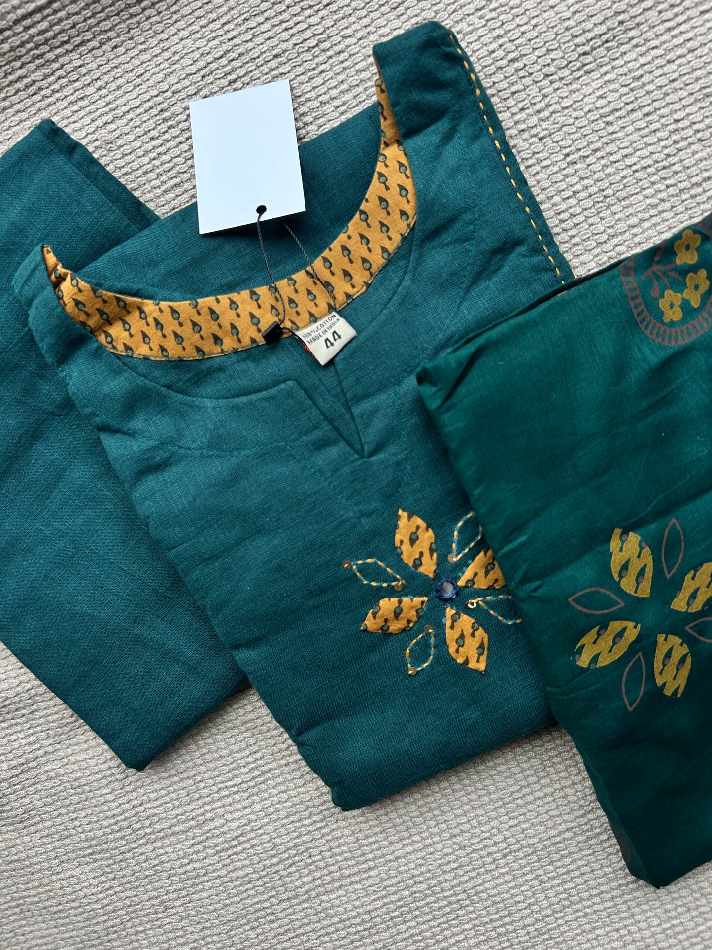GREEN GAMTHI COTTON SUIT