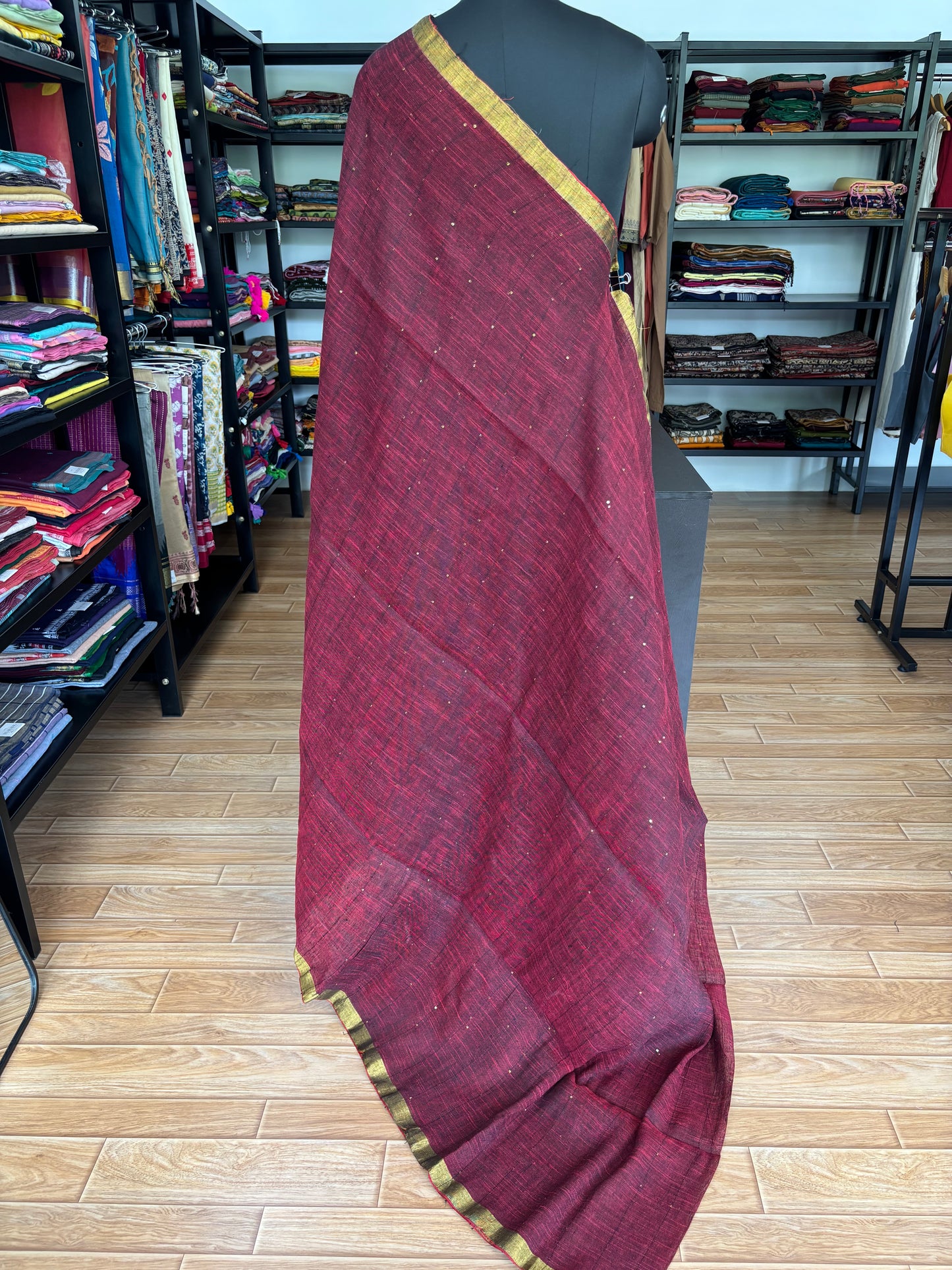 BROWN LINEN SAREE