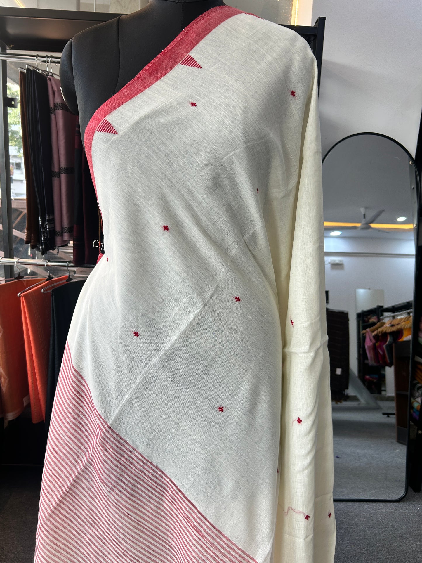 WHITE JAMDANI SAREE