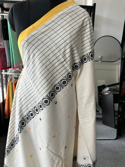 WHITE DHANIAKHALI SAREE