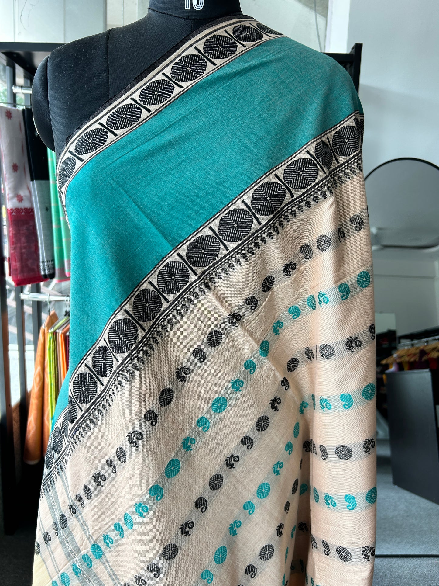 BIEGE DHANIAKHALI SAREE