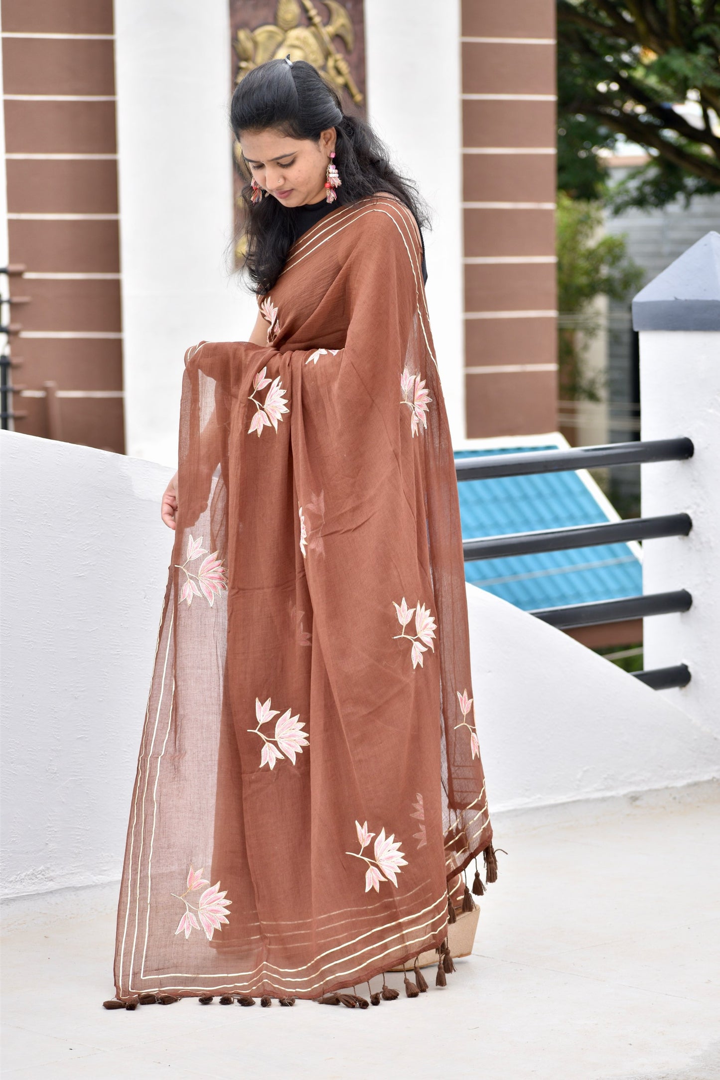 BROWN MUL SAREE