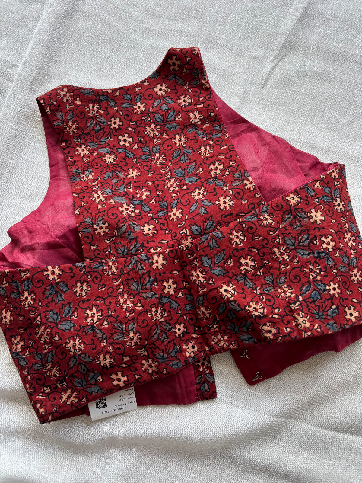 RED COTTON BLOUSE