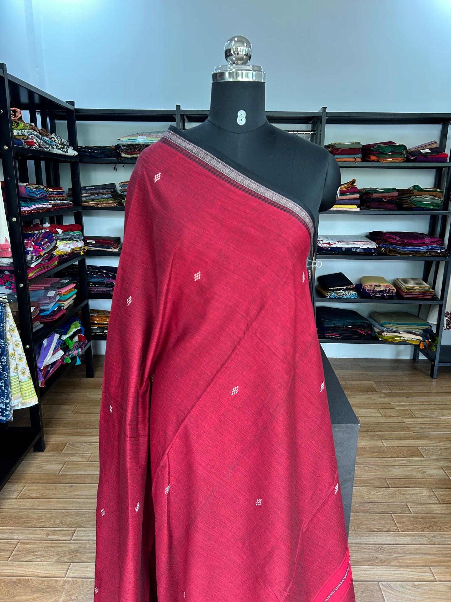 RED DHANIAKHALI SAREE