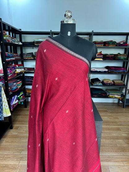 RED DHANIAKHALI SAREE