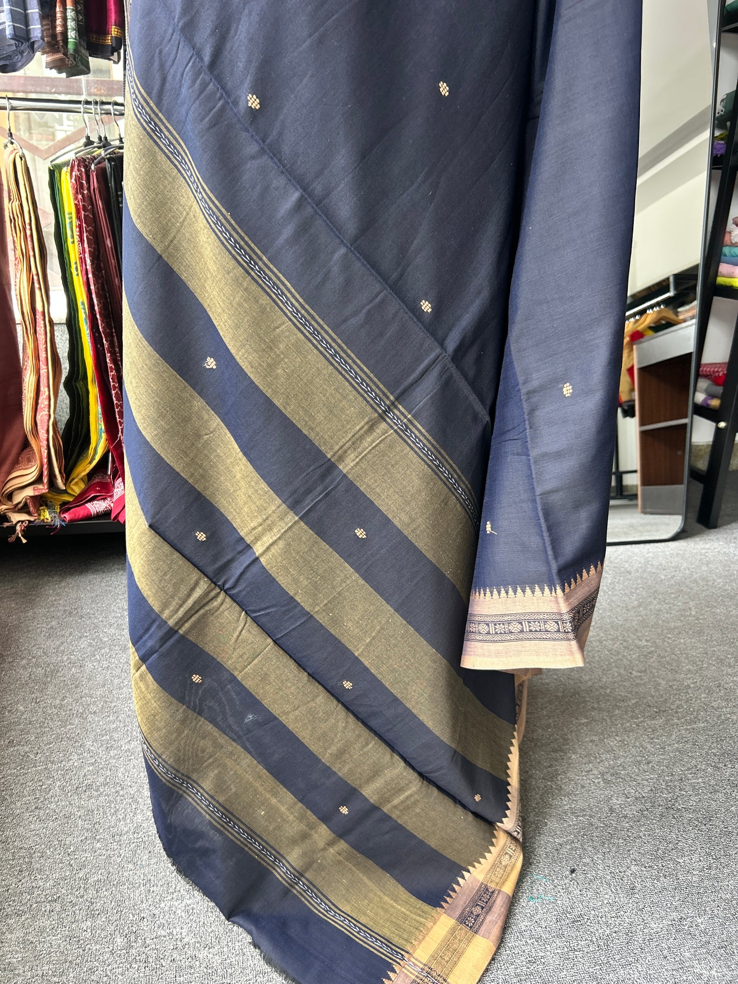 BLACK DHANIAKHALI SAREE