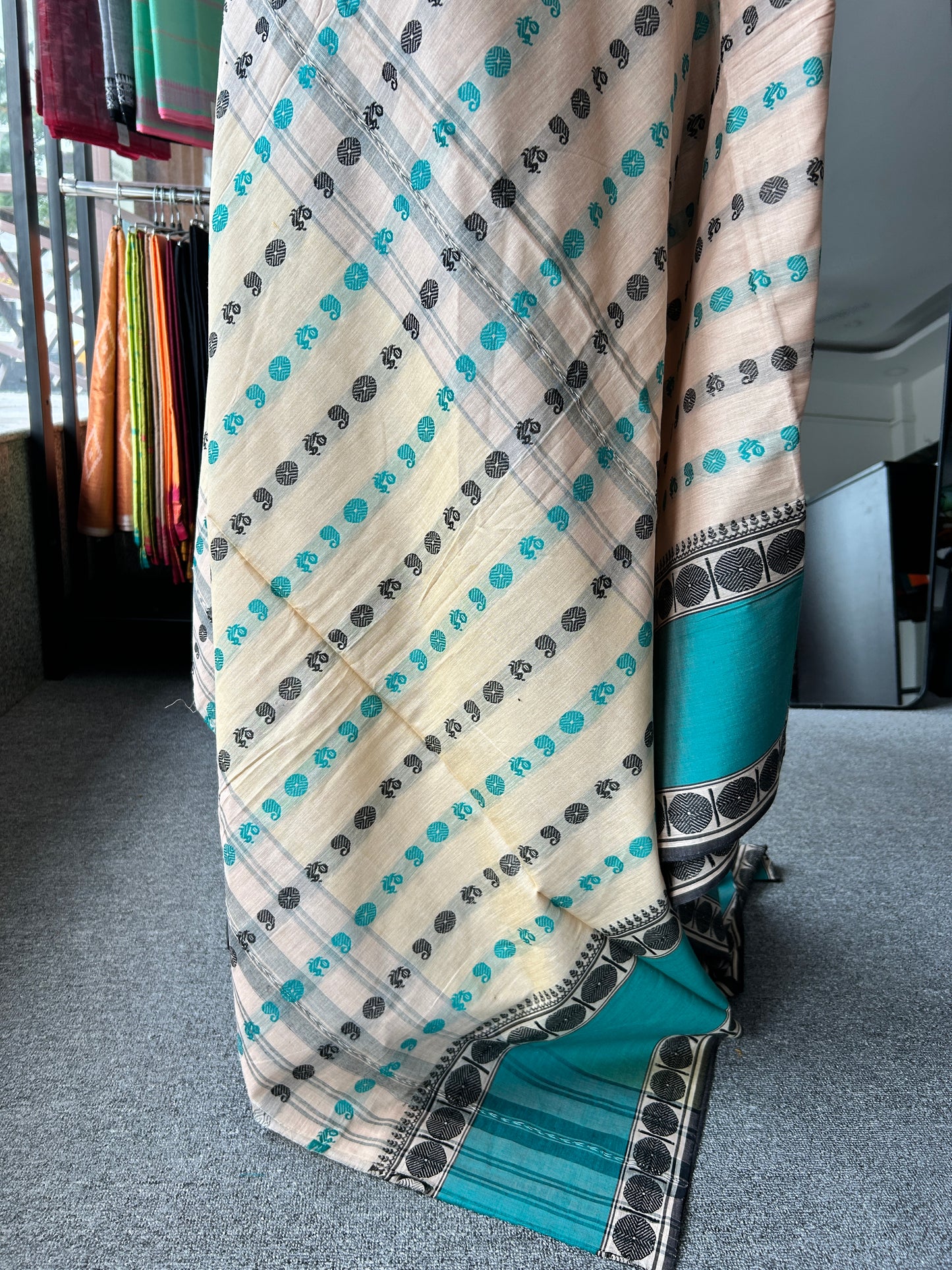 BIEGE DHANIAKHALI SAREE