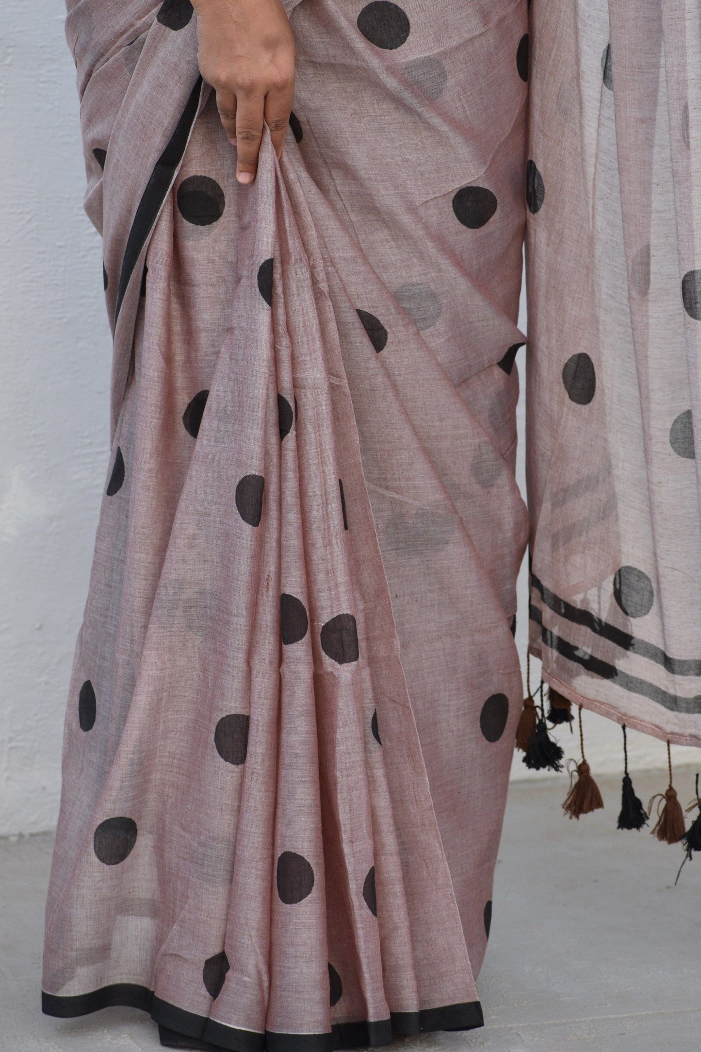 BROWN POLKA MUL SAREE