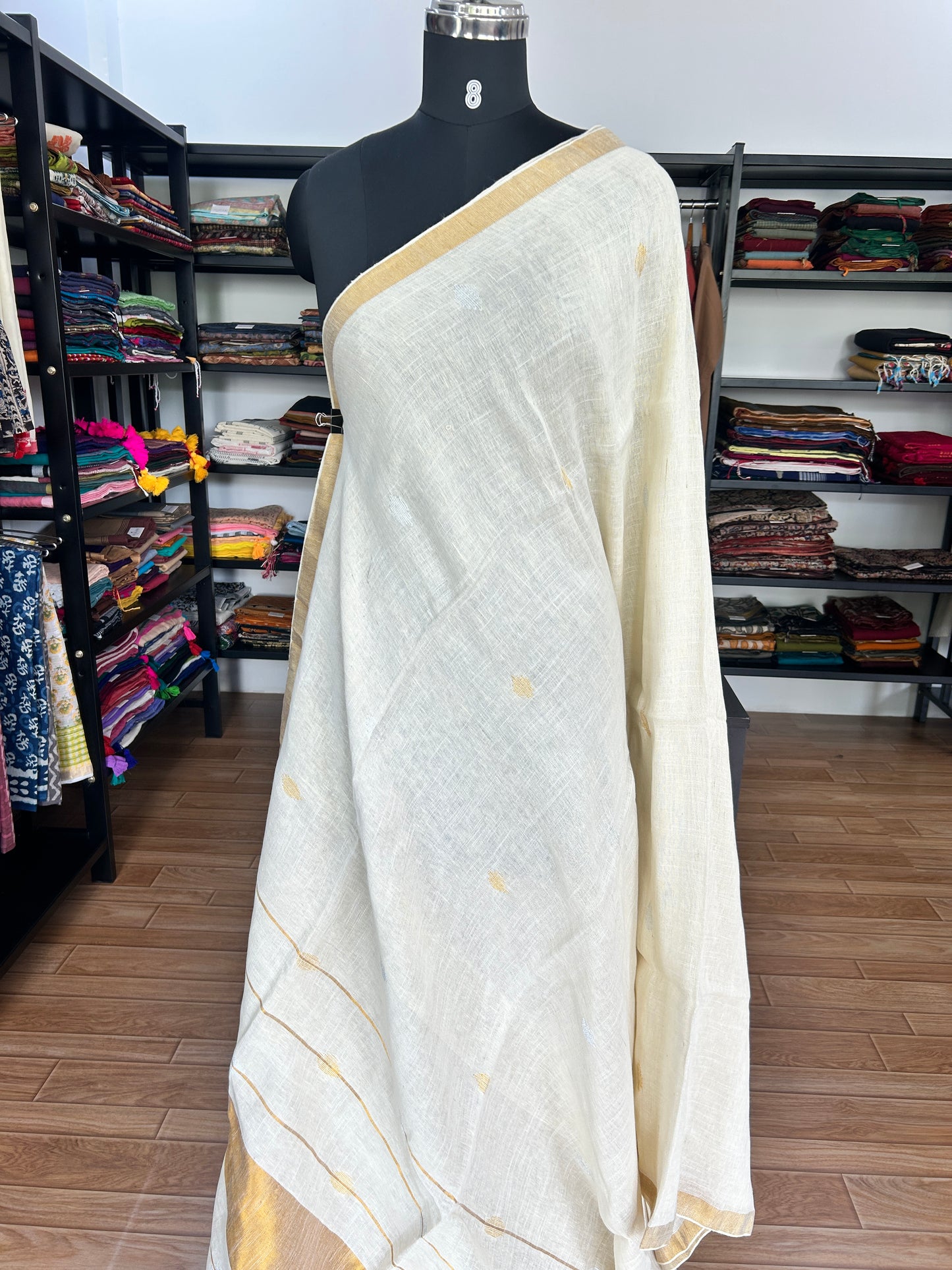 WHITE LINEN SAREE