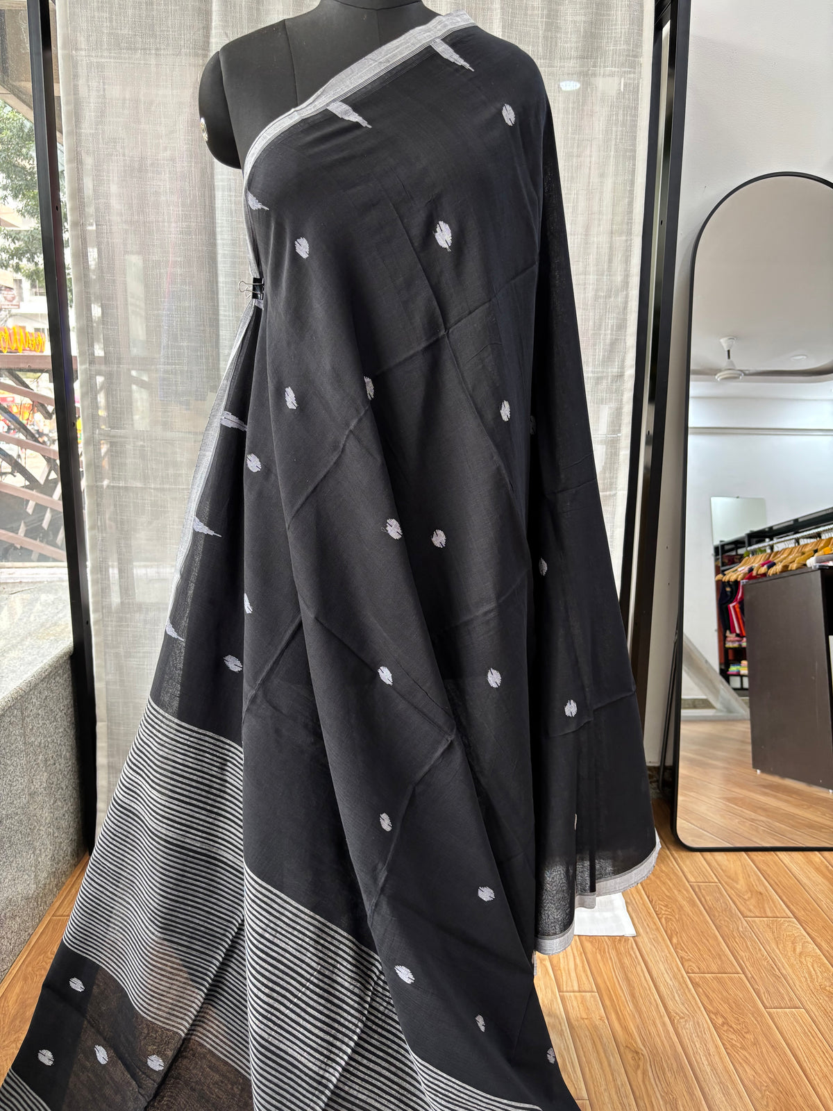 BLACK JAMDANI SAREE