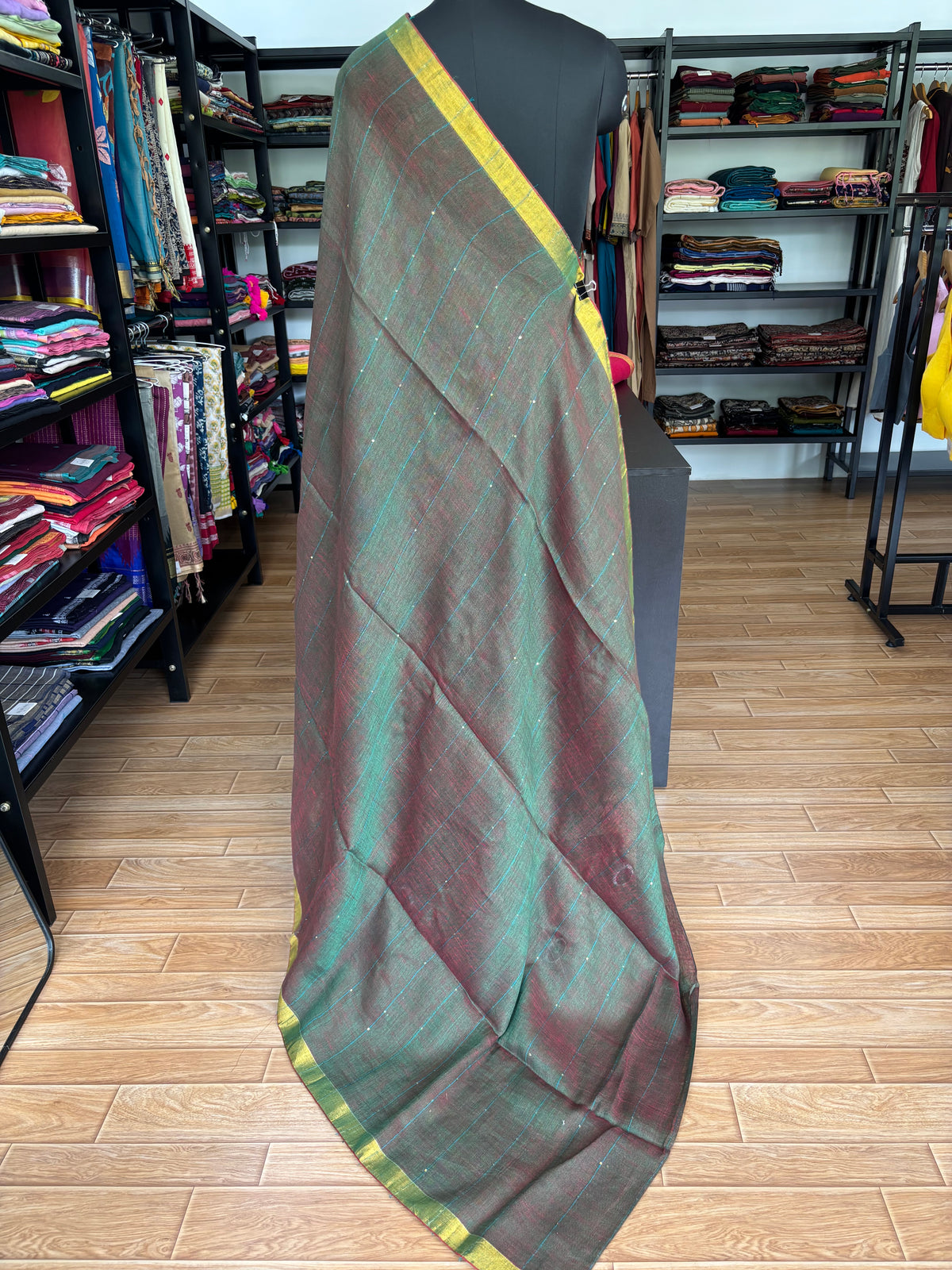 GREEN LINEN SAREE