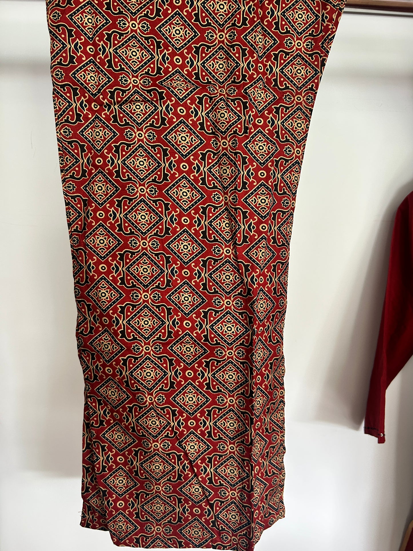 BLACK GAMTHI COTTON SUIT