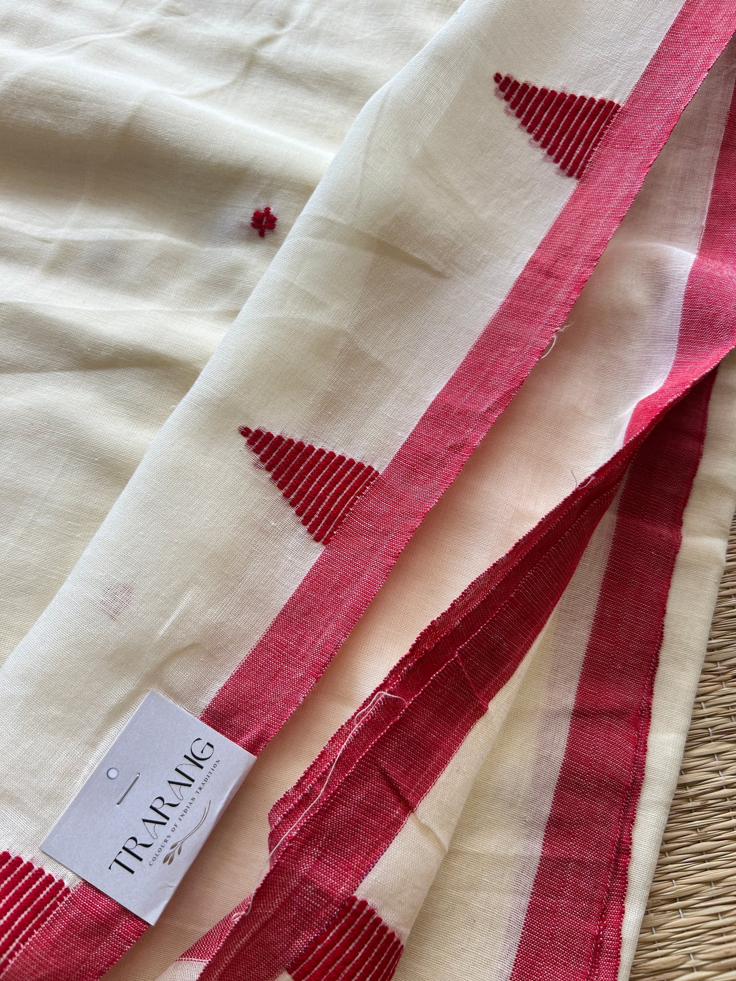 WHITE MUL JAMDANI SAREE