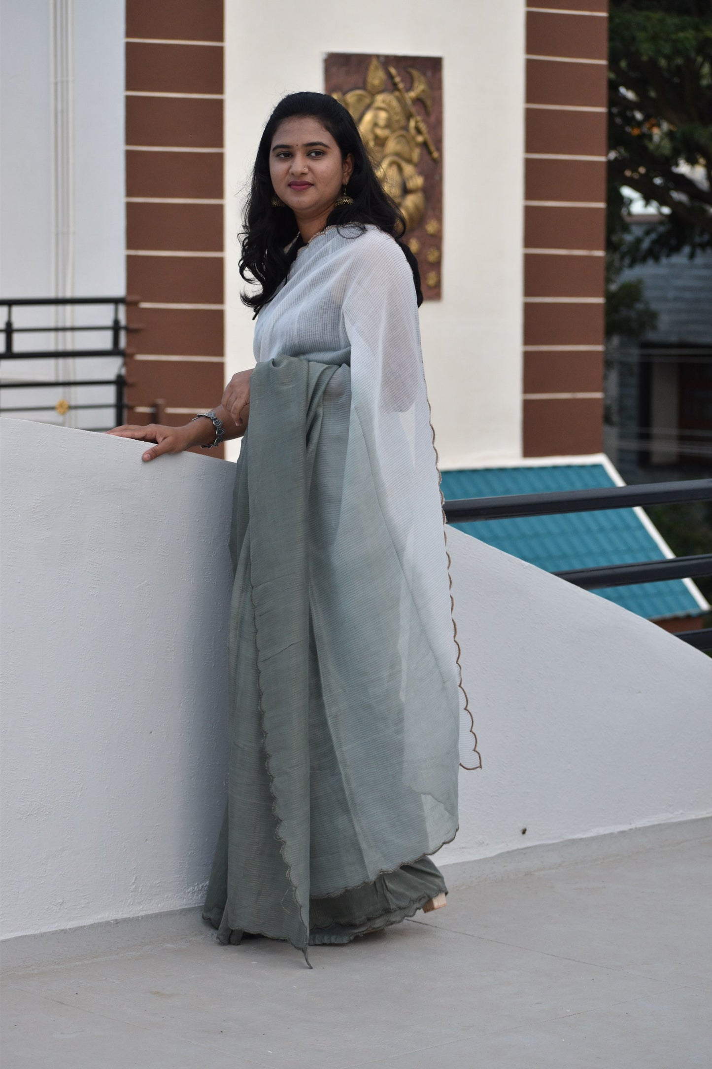 GREY MUL SAREE