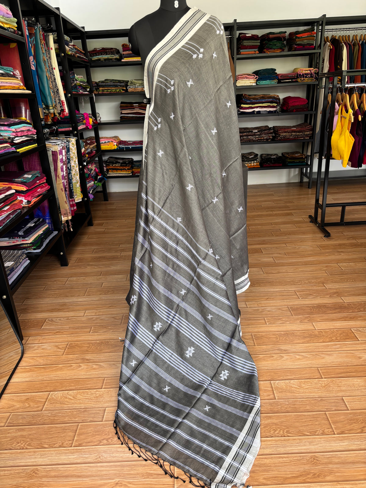 GREY BHUJODI SAREE
