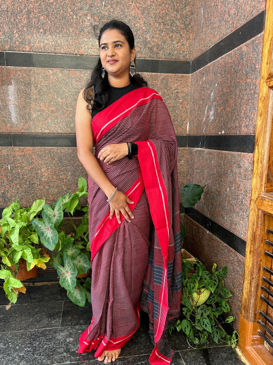 BROWN PATTEDANCHU SAREE.