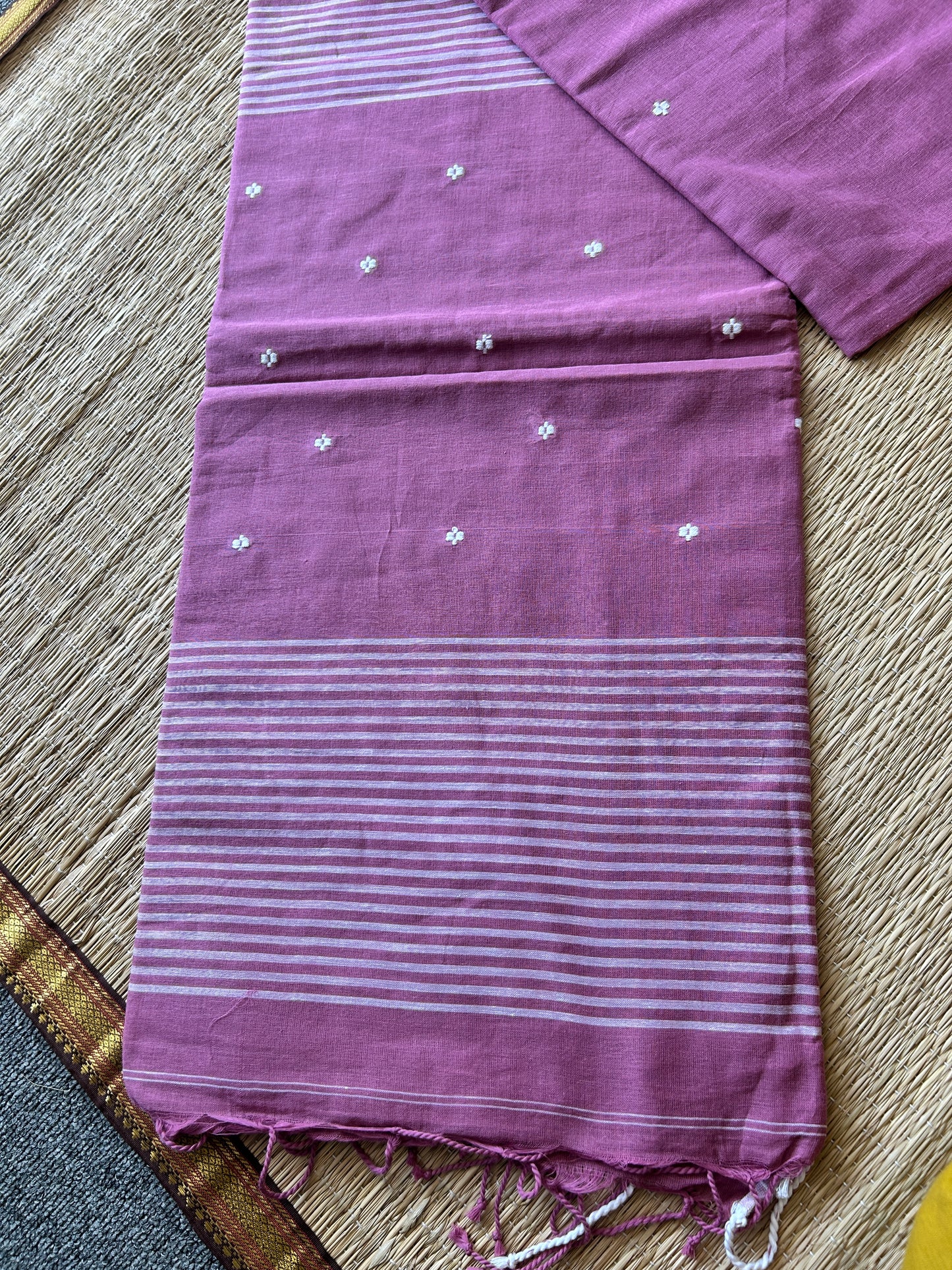PINK MUL JAMDANI SAREE