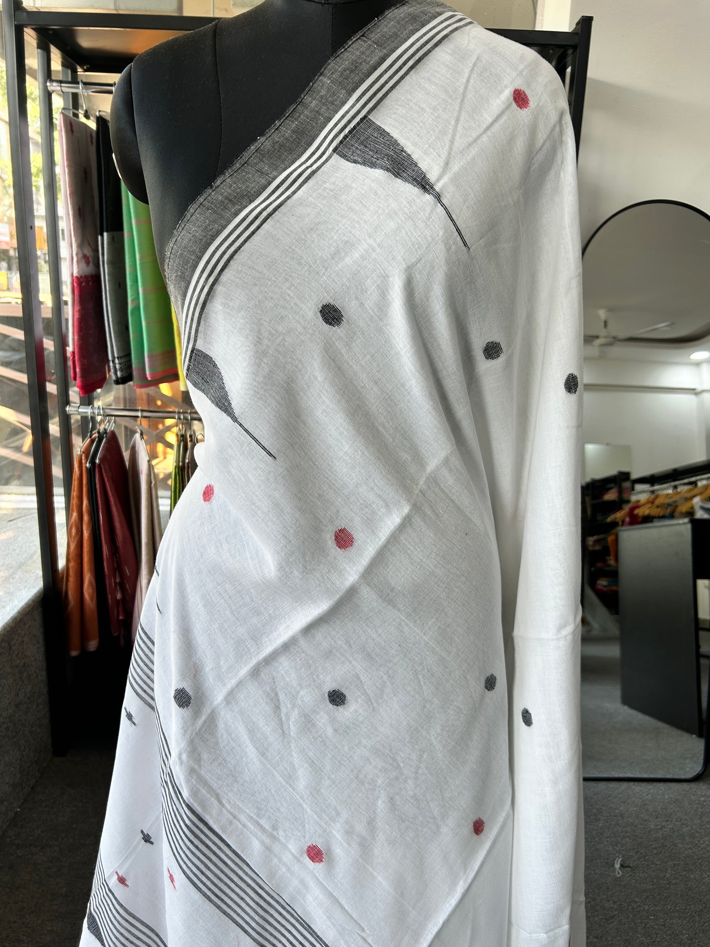 WHITE JAMDANI SAREE
