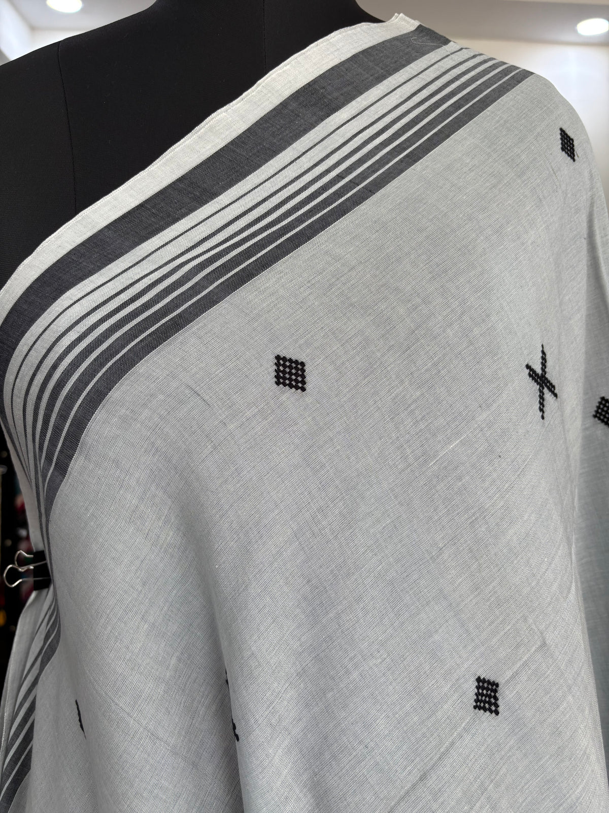 GREY BHUJODI SAREE